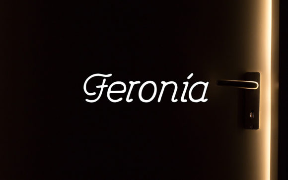 Feronia: A Handwritten Font for Creative Campaigns